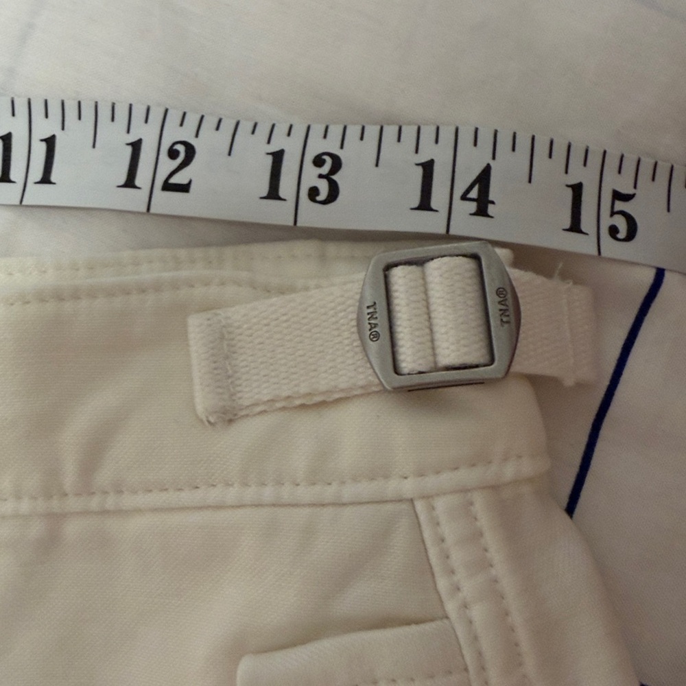 ✨Host pick✨TNA Supply Wide-Leg Cargo Pants Waist28” - Picture 9 of 10